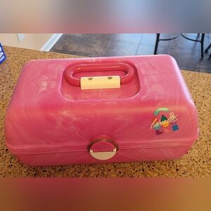 Caboodlea of California MaKe-Up Case